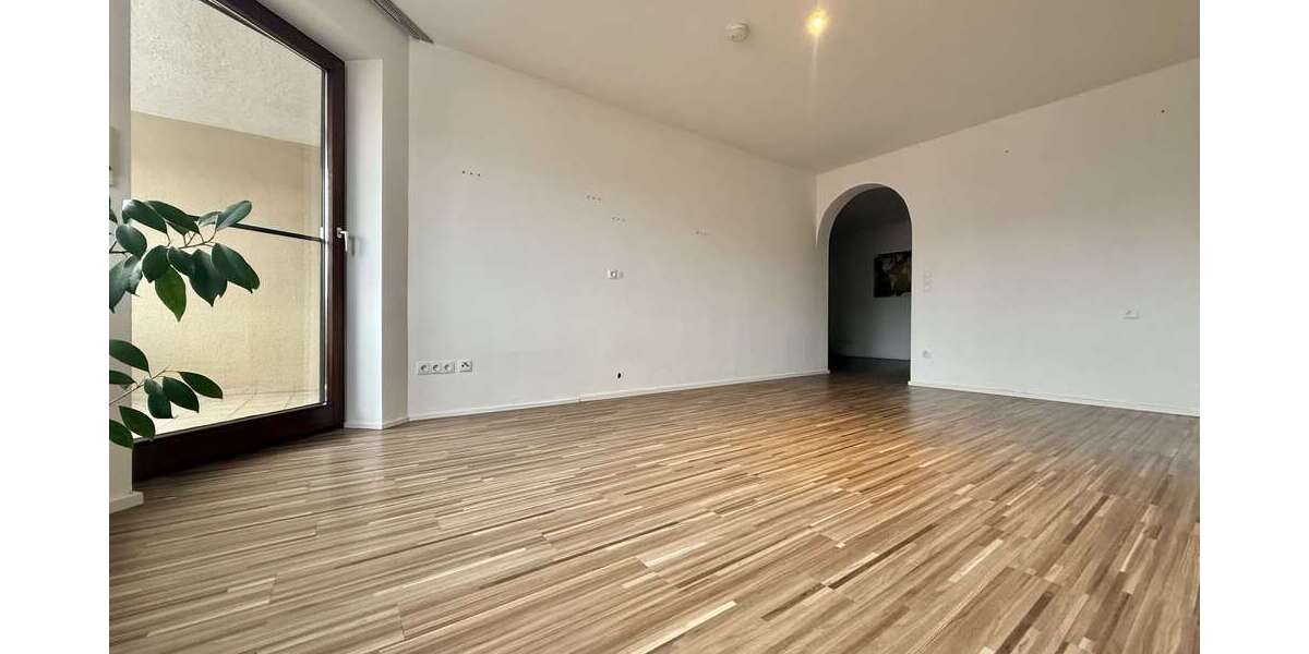 Etagenwohnung Nürnberg Gebersdorf - 3.5 Zimmer, 92 m&sup2;, 395.000&euro; | Angebot:24600038