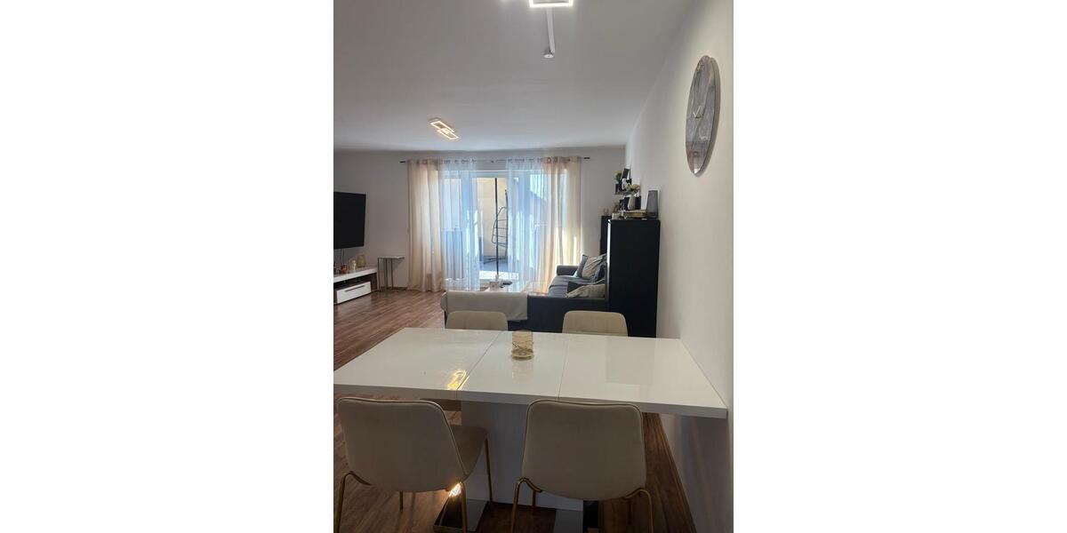 Etagenwohnung Heßdorf - 3 Zimmer, 84 m&sup2;, 920&euro; | Angebot:27609523