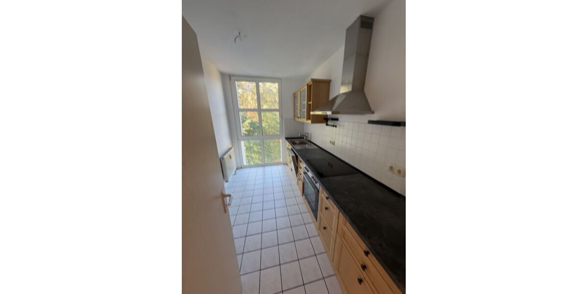 Lichtdurchflutete 3-Zimmer-Dachgeschosswohnung mit Südwestbalkon in Schwand - 3- Schwandstetten Schwand | Angebot:27621624