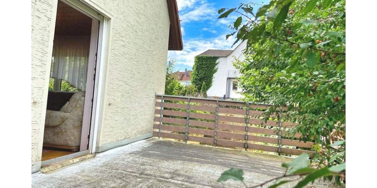 Mehrfamilienhaus, Wohnhaus Cadolzburg - 5 Zimmer, 110 m&sup2;, 385.000&euro; | Angebot:25211191
