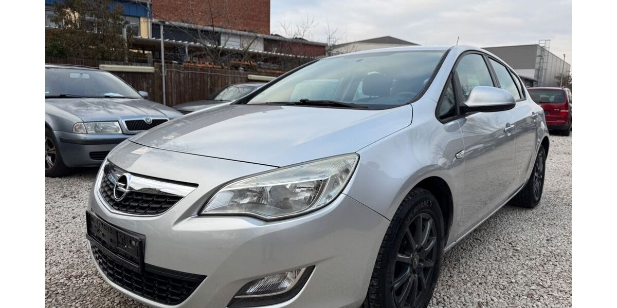 Opel Astra 115.000 km 4.690 &euro; Fürth 90763
