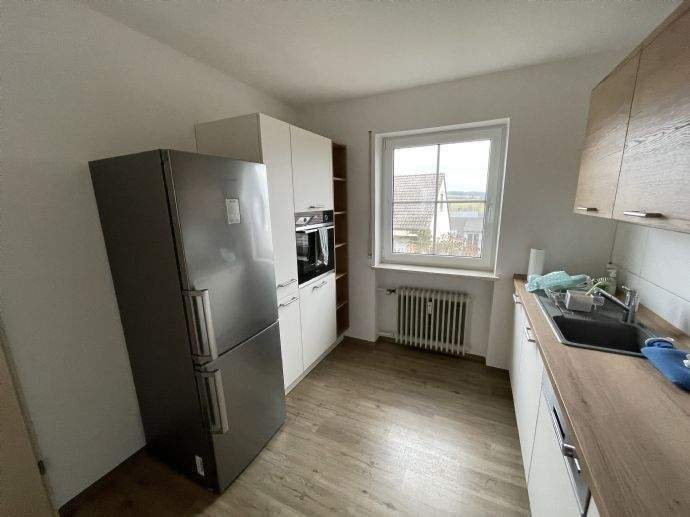 Etagenwohnung Heroldsberg - 4 Zimmer, 105 m&sup2;, 1.100&euro; | Angebot:25780664