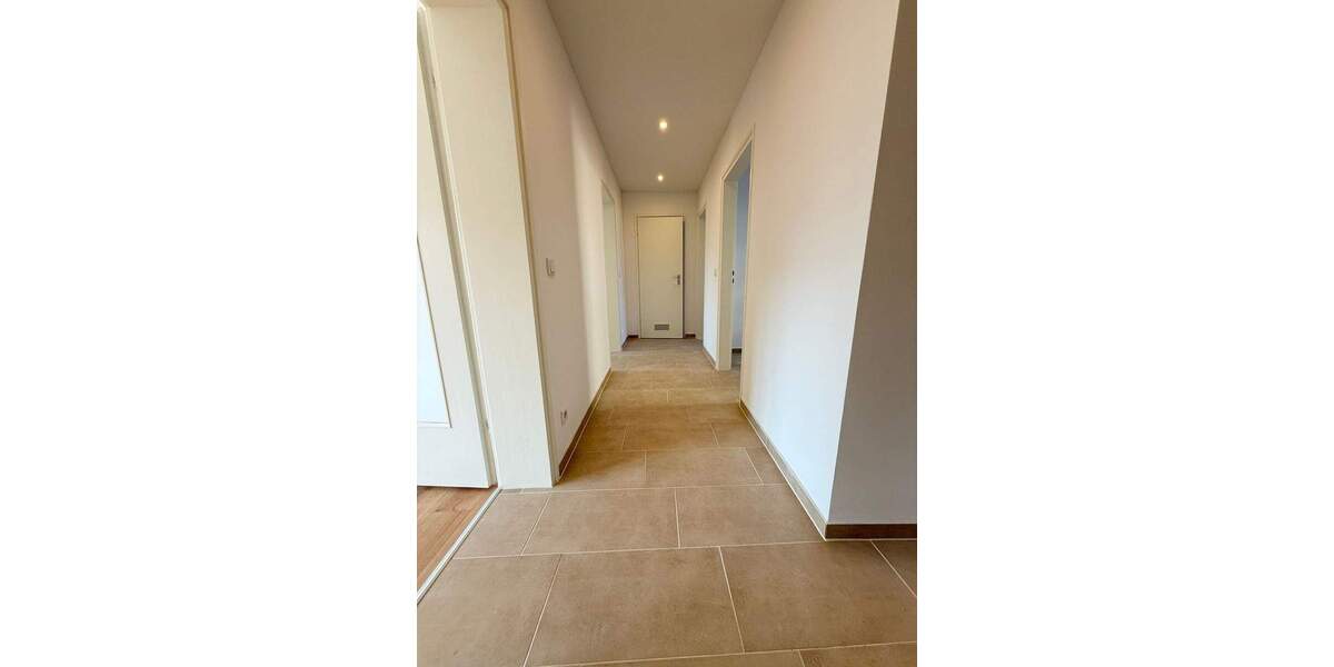 Etagenwohnung Fürth Südstadt - 3 Zimmer, 75 m&sup2;, 275.000&euro; | Angebot:26217636