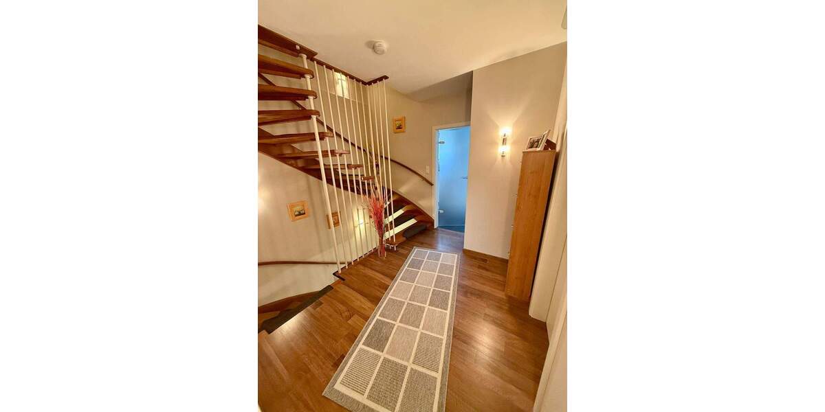 Reihenmittelhaus Feucht - 5 Zimmer, 133 m&sup2;, 495.000&euro; | Angebot:25684419