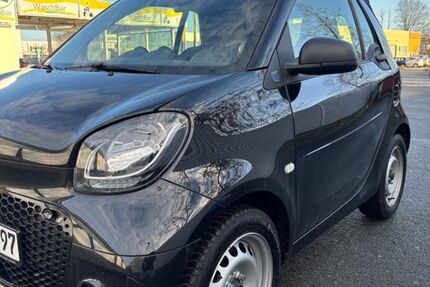 Smart ForTwo 30.152 km 9.499 &euro; Nürnberg 90451