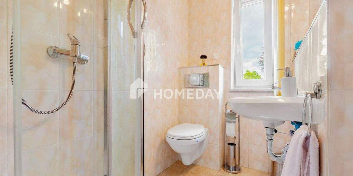 Einfamilienhaus Nürnberg Falkenheim - 7 Zimmer, 250 m&sup2;, 1.190.000&euro; | Angebot:25677475