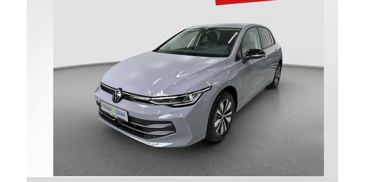 VW Golf 8.917 km 24.210 &euro; Fürth 90763