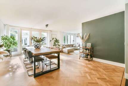Haus Erlangen / Alterlangen Alterlangen - 9 Zimmer, 271 m&sup2;, 1.420.000&euro; | Angebot:26197425