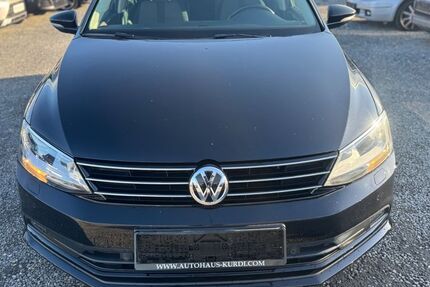 VW Jetta 111.000 km 8.900 &euro; Nürnberg 90431