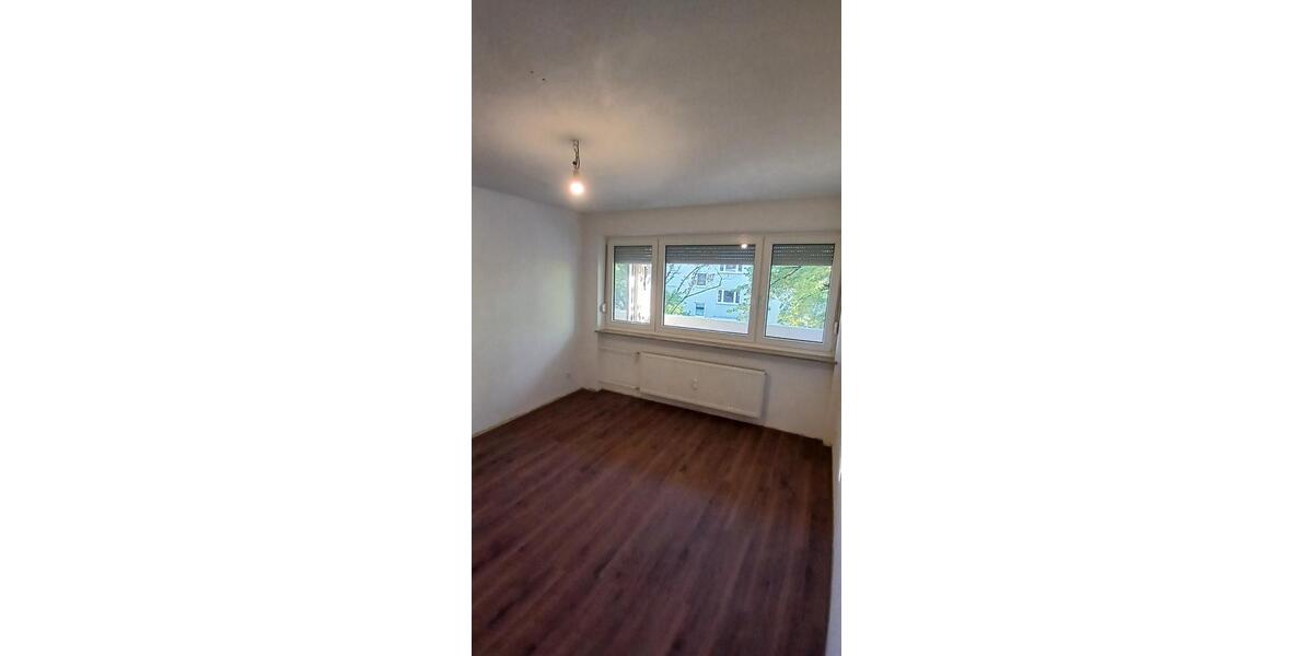 Etagenwohnung Nürnberg Gebersdorf - 3 Zimmer, 83 m&sup2;, 1.245&euro; | Angebot:27598954