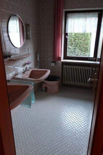 Bungalow Altdorf bei Nürnberg Röthenbach - 5 Zimmer, 138 m&sup2;, 485.000&euro; | Angebot:25666281