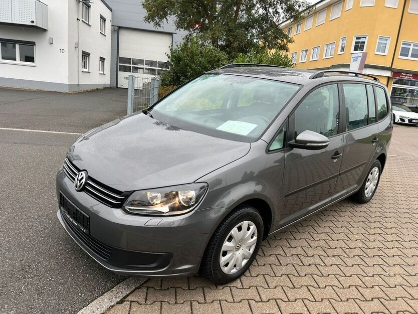 VW Touran 107.950 km 6.950 € Fürth 90763