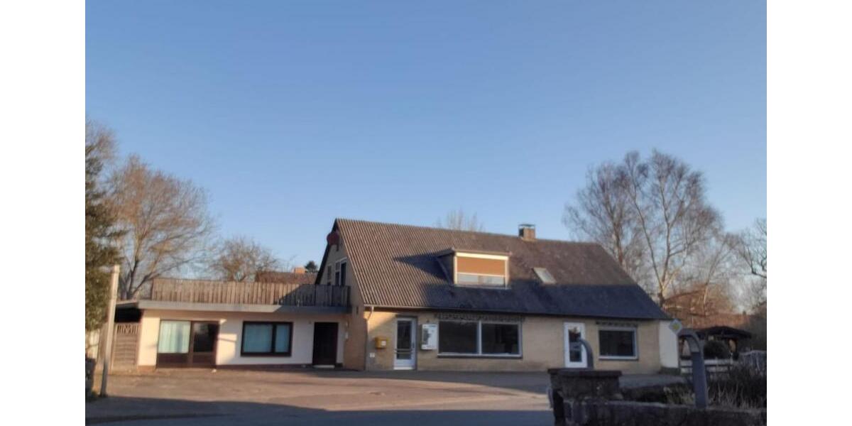 Einfamilienhaus Nürnberg Buchenbühl - 7 Zimmer, 236 m&sup2;, 155.000&euro; | Angebot:24781509