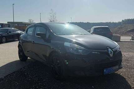 Renault Clio 142.000 km 4.090 &euro; Roßtal 90574