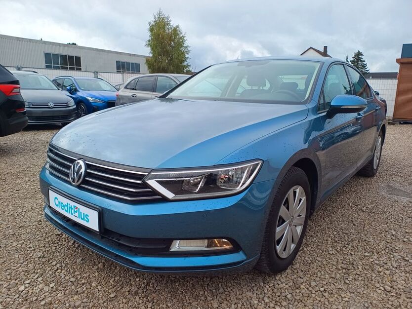 VW Passat 122.100 km 11.999 € Fürth 90765