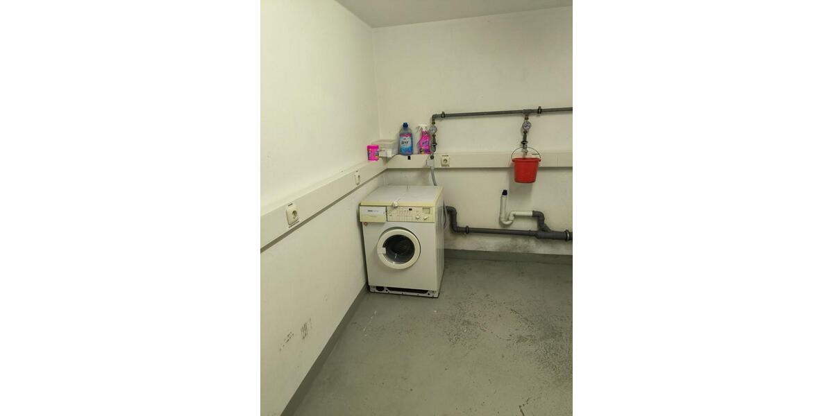 Dachgeschoßwohnung Offenhausen - 3 Zimmer, 65 m&sup2;, 175.000&euro; | Angebot:24292127