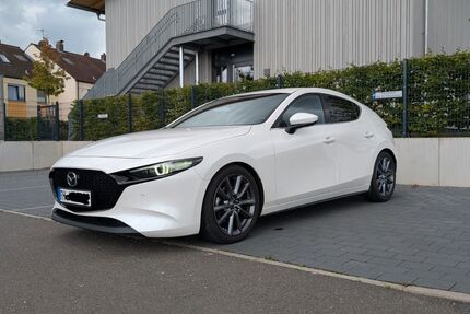 Mazda 3 68.870 km 18.790 € Wendelstein 90530