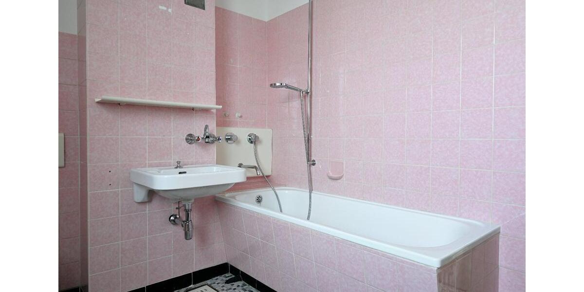 Reihenhaus Nürnberg Langwasser - 4.5 Zimmer, 103 m&sup2;, 1.500&euro; | Angebot:27614201