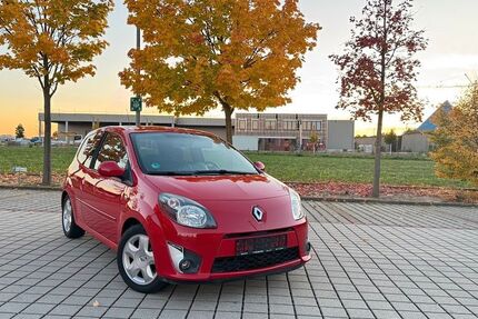 Renault Twingo 94.000 km 2.989 &euro; fürth 90762