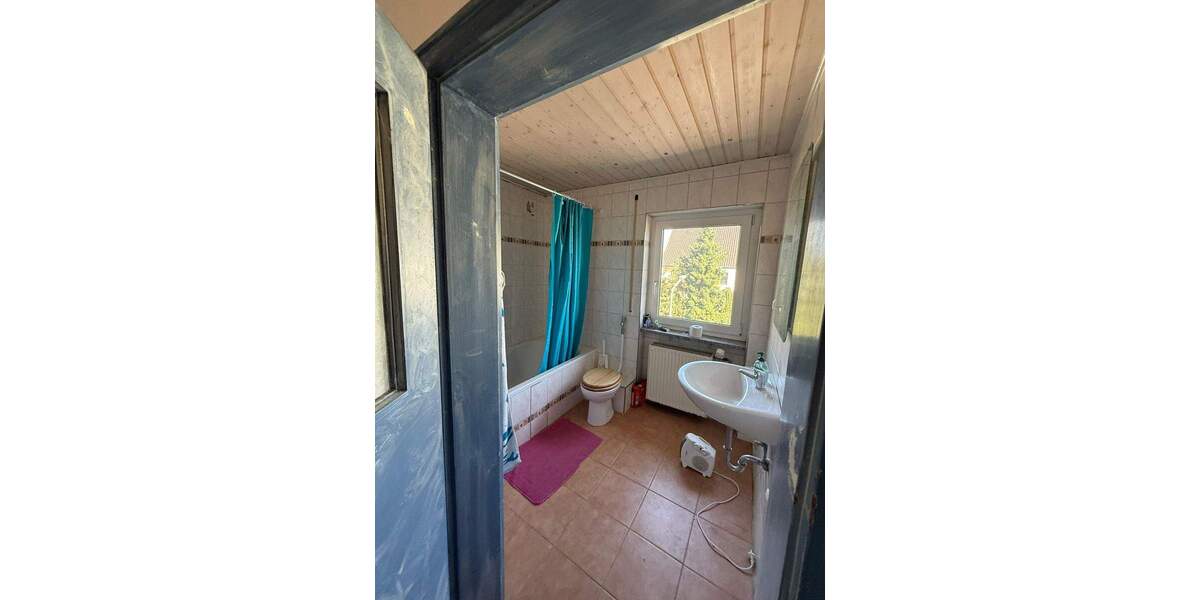 Reihenmittelhaus Nürnberg Thon - 9 Zimmer, 110 m&sup2;, 380.000&euro; | Angebot:25877148