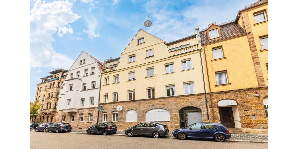 Dachgeschoßwohnung Nürnberg Eberhardshof - 3 Zimmer, 80 m&sup2;, 1.100&euro; | Angebot:26594115