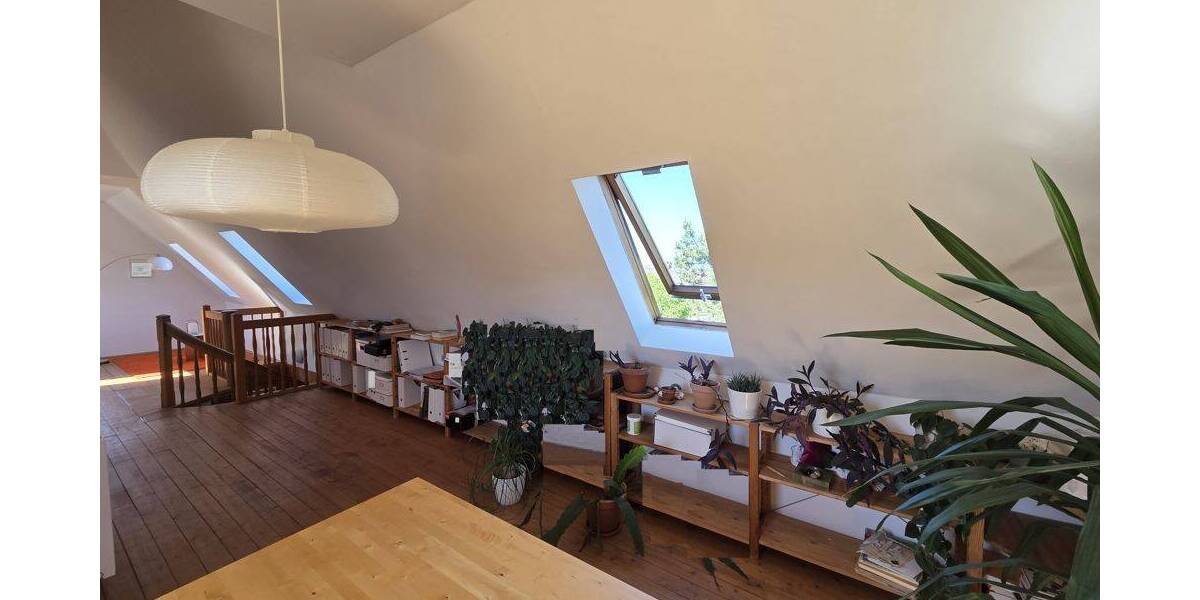 Etagenwohnung Nürnberg Thon - 4 Zimmer, 120 m&sup2;, 1.100&euro; | Angebot:26910573