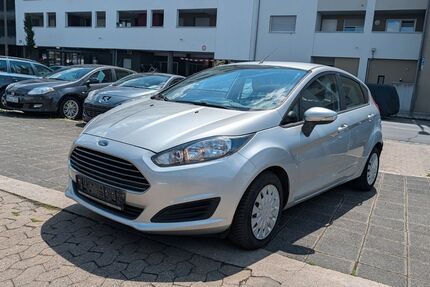 Ford Fiesta 195.000 km 2.700 &euro; Nürnberg 90439