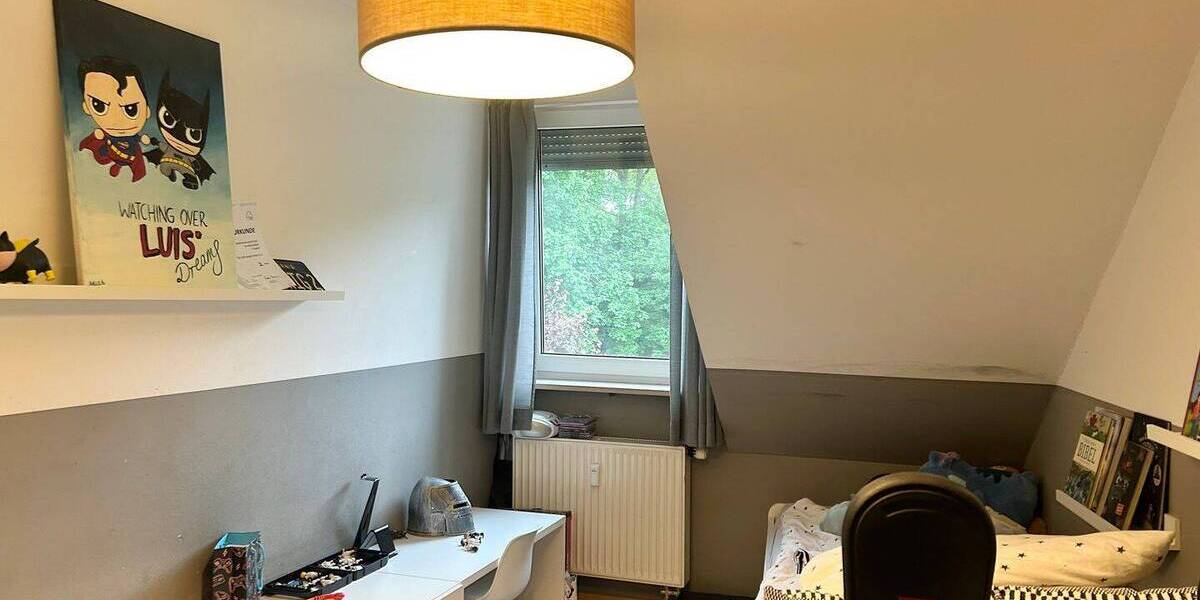 Reihenmittelhaus Fürth Burgfarrnbach - 4 Zimmer, 97 m&sup2;, 1.180&euro; | Angebot:26486511