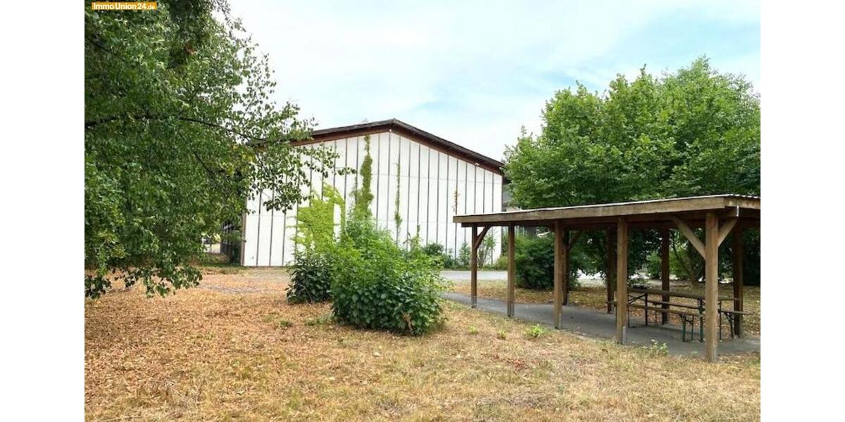 Repräsentative 880 qm Gewerbeimmobilie auch teilbar– vielseitig nutzbar und verkehrsgünstig gelegen zimmer