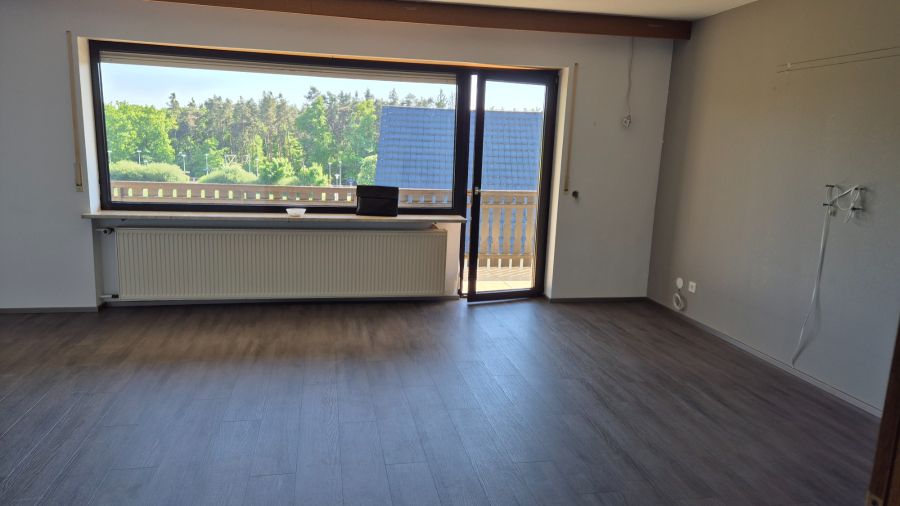 Kinderfreundliches, sehr helles EFH für eine große Familie mit 2 separaten Wohnungen - OHNE MAKLER 7 zimmer