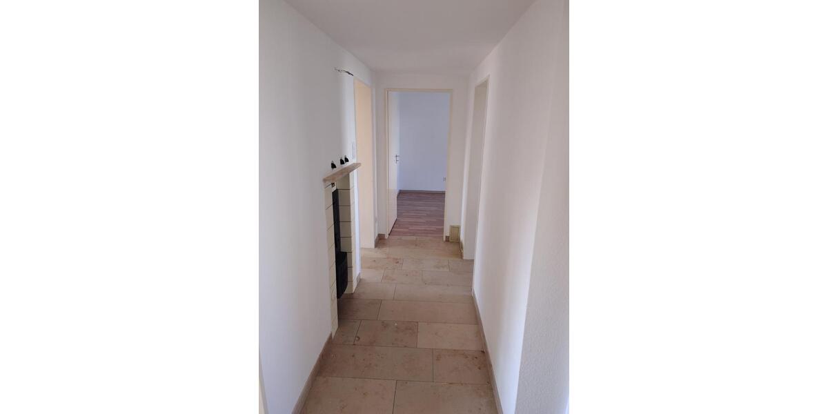 Hochparterre Hersbruck - 3 Zimmer, 78 m&sup2;, 800&euro; | Angebot:25326590