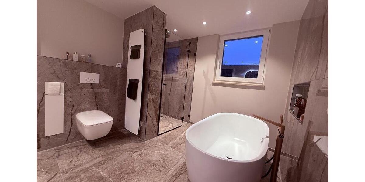 Exklusives Penthouse über den Dächern von Nürnberg-Schniegling 2 zimmer