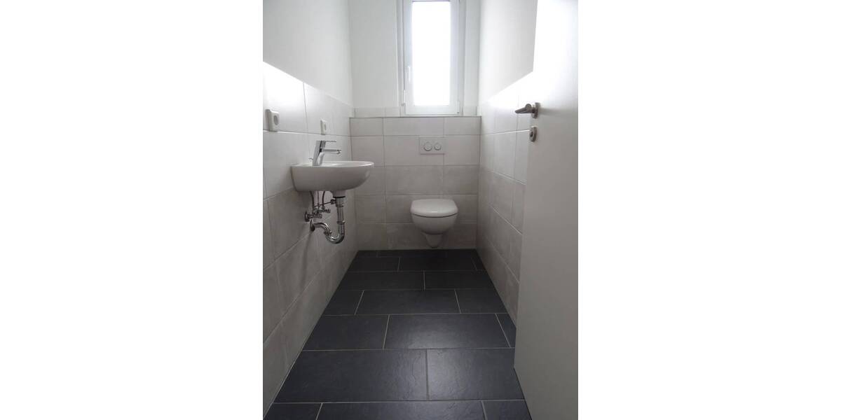 Etagenwohnung Nürnberg Großreuth b Schweinau - 3 Zimmer, 100 m&sup2;, 1.410&euro; | Angebot:26853031