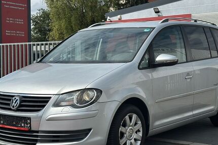 VW Touran 231.000 km 1.490 &euro; Nürnberg 90431