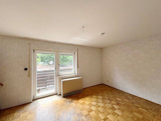 Mehrfamilienhaus, Wohnhaus Roßtal - 5 Zimmer, 152 m&sup2;, 580.000&euro; | Angebot:25686642