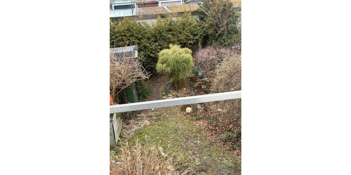 Reihenhaus Nürnberg Holzheim - 6 Zimmer, 178 m&sup2;, 2.050&euro; | Angebot:25170606