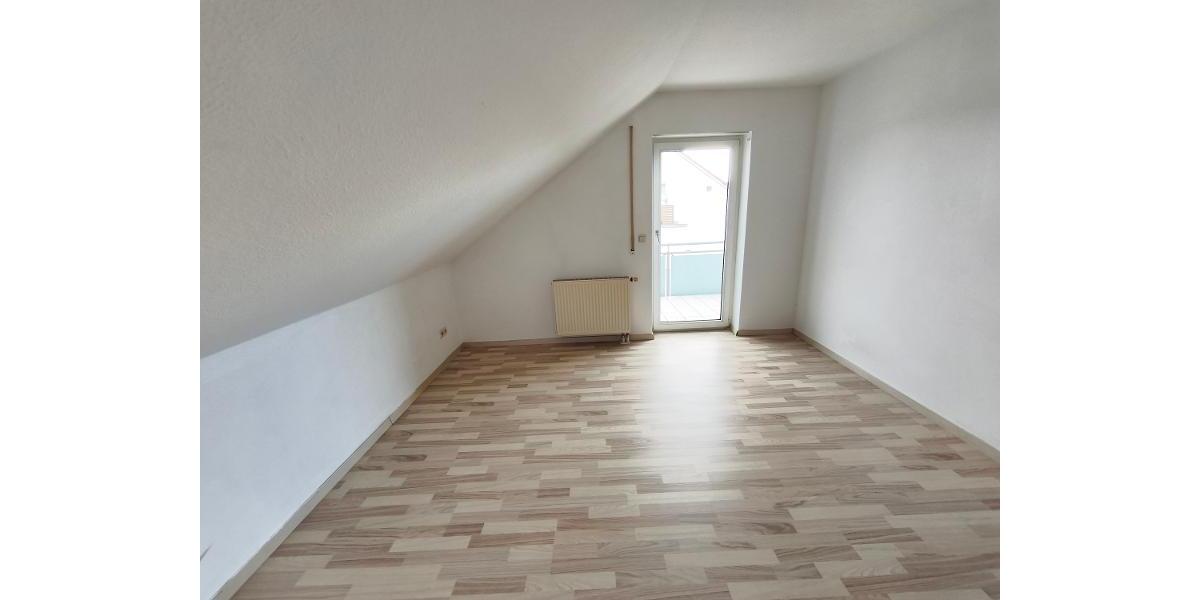 3 Zi. Wohnung (Nr. 6) im DG (2. OG) mit Balkon und Garage - Etagenwohnung Erlangen OT Dechsendorf | Angebot:24315669