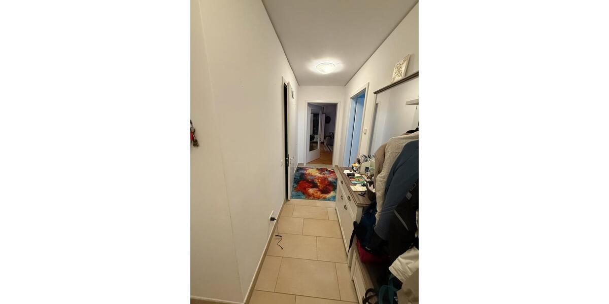 Moderne Erdgeschosswohnung mit eigenem Garten – Oberasbach 2.5 zimmer