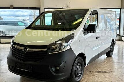 Opel Vivaro 195.000 km 8.990 € Schwabach 91126