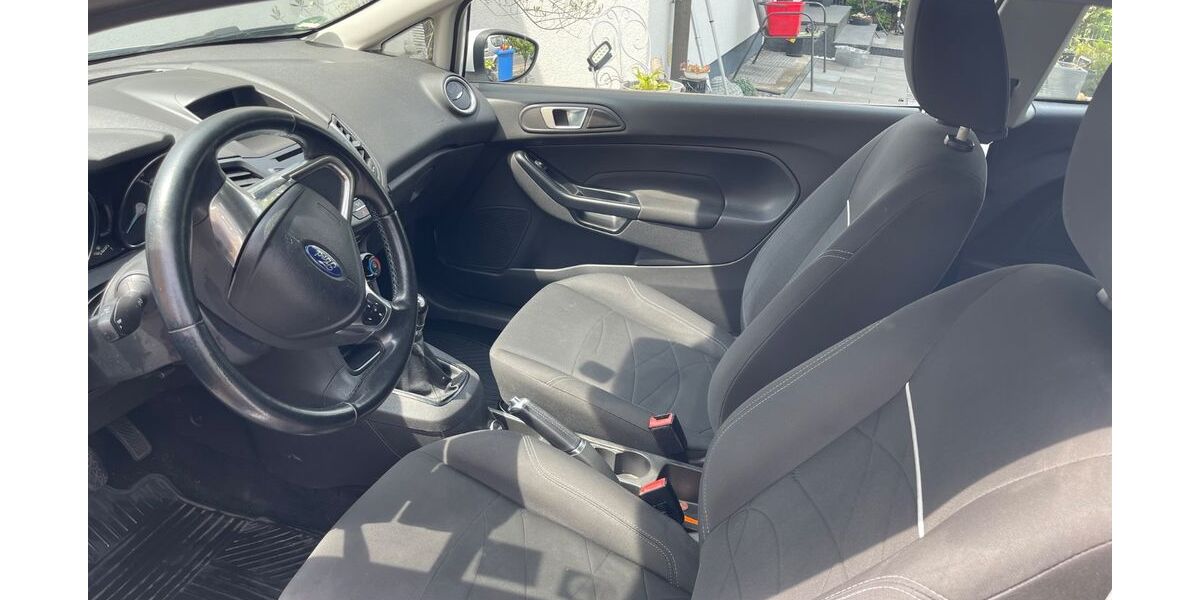 Ford Fiesta 54.000 km 6.300 &euro; Nürnberg 90469