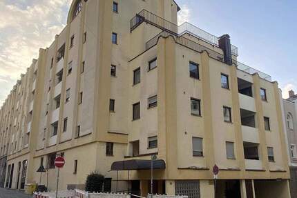 Wohnung Fürth Innenstadt - 3 Zimmer, 82 m&sup2;, 229.000&euro; | Angebot:25797262