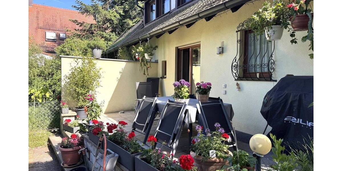 Mehrfamilienhaus, Wohnhaus Erlangen Bruck - 5 Zimmer, 114 m&sup2;, 520.000&euro; | Angebot:26915942
