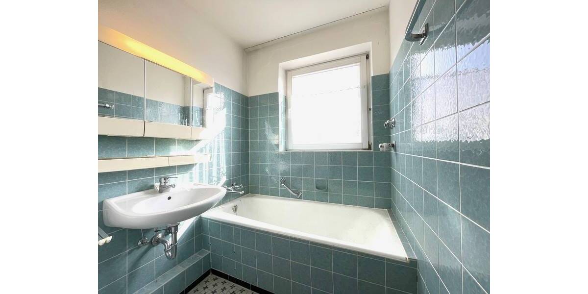 Etagenwohnung Nürnberg Erlenstegen - 5 Zimmer, 130 m&sup2;, 388.000&euro; | Angebot:25879956