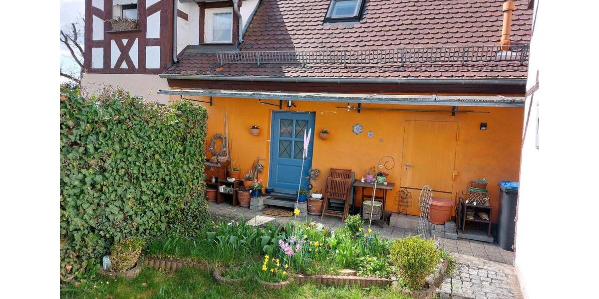 Einfamilienhaus Forchheim - 5 Zimmer, 160 m&sup2;, 365.000&euro; | Angebot:27055058