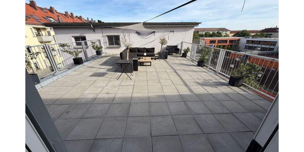 Etagenwohnung Nürnberg Steinbühl - 2 Zimmer, 65 m&sup2;, 1.000&euro; | Angebot:26713102