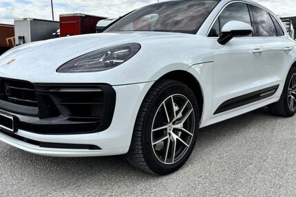 Porsche Macan 122.477 km 65.450 &euro; Altdorf 90518
