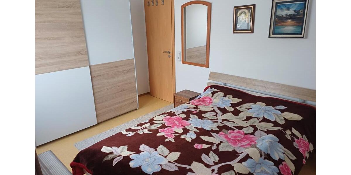 Doppelhaushälfte Schnaittach - 9 Zimmer, 270 m&sup2;, 597.000&euro; | Angebot:26602752