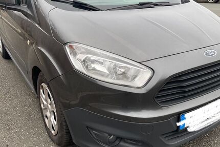 Ford Transit Courier 264.700 km 5.250 &euro; nürnberg 90439