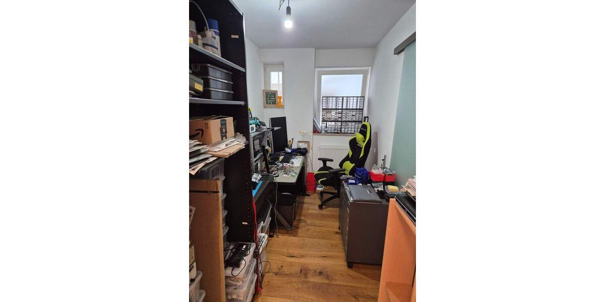 Etagenwohnung Heroldsberg - 2 Zimmer, 93 m&sup2;, 299.000&euro; | Angebot:25778062