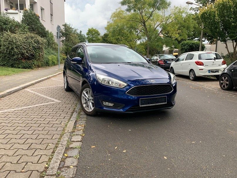 Ford Focus 117.000 km 6.489 € Nürnberg 90431
